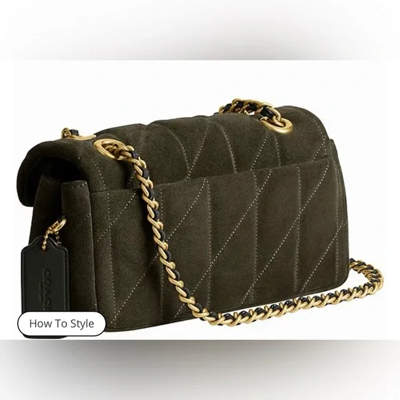 Coach Quilted Shoulder Bag in Dark Green with Gold Chain - Picture 3 of 5